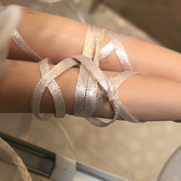 Ballerina porcelain doll - Picture 6 of 6